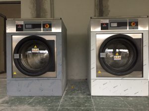 vệ sinh máy giặt công nghiệp