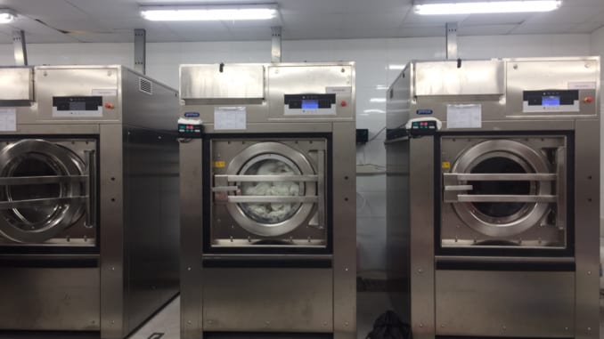 Máy giặt công nghiệp Primus có đặc điểm gì